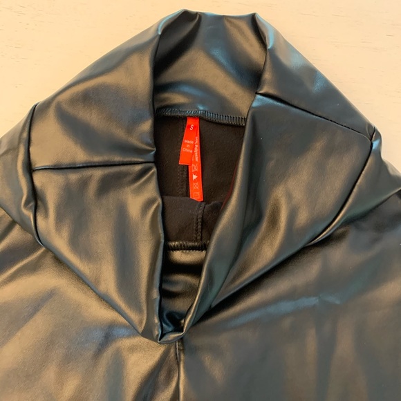 NWOT Ginsay High Waisted Faux Leather Leggings - Picture 6 of 6